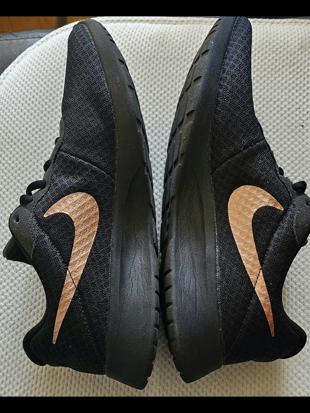 Nike Womens Black Running Breathable Stylish Shoes  Sz 9